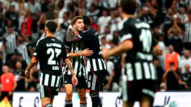 Beşiktaş, Konferans Ligi Play-Off'unda!